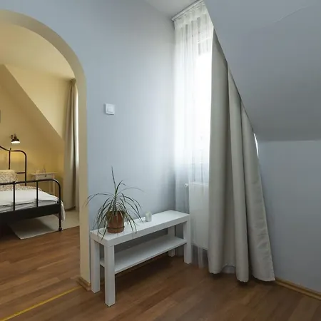 Apartment Hosoek Eger